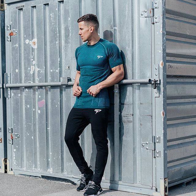 High-performance men's workout T-shirt - Embrace Your Quirk